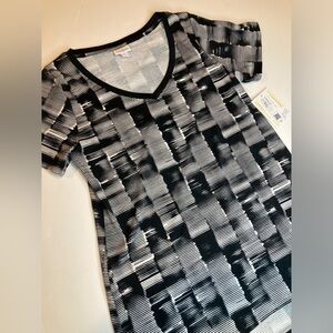 LuLaRoe Small Christy V-neck Tee Black And White Brand New